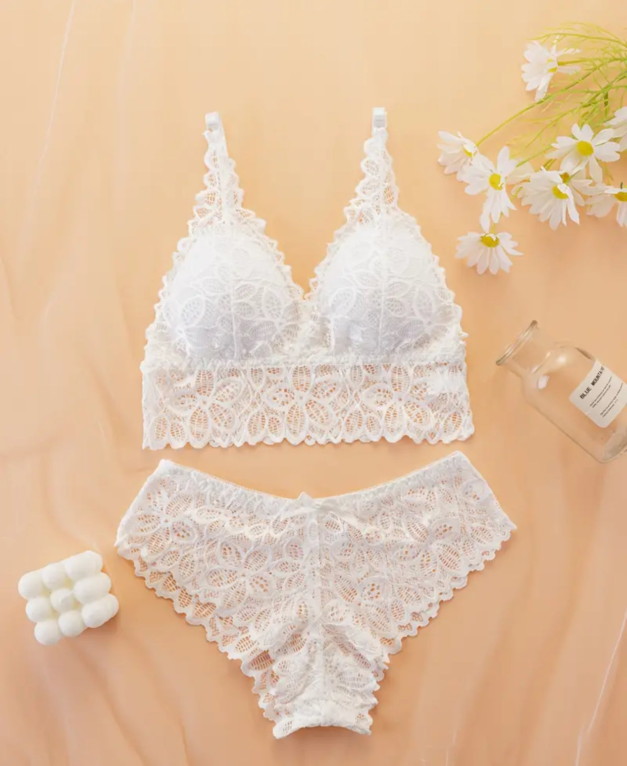 Floral Lace Wireless Bra & Panties