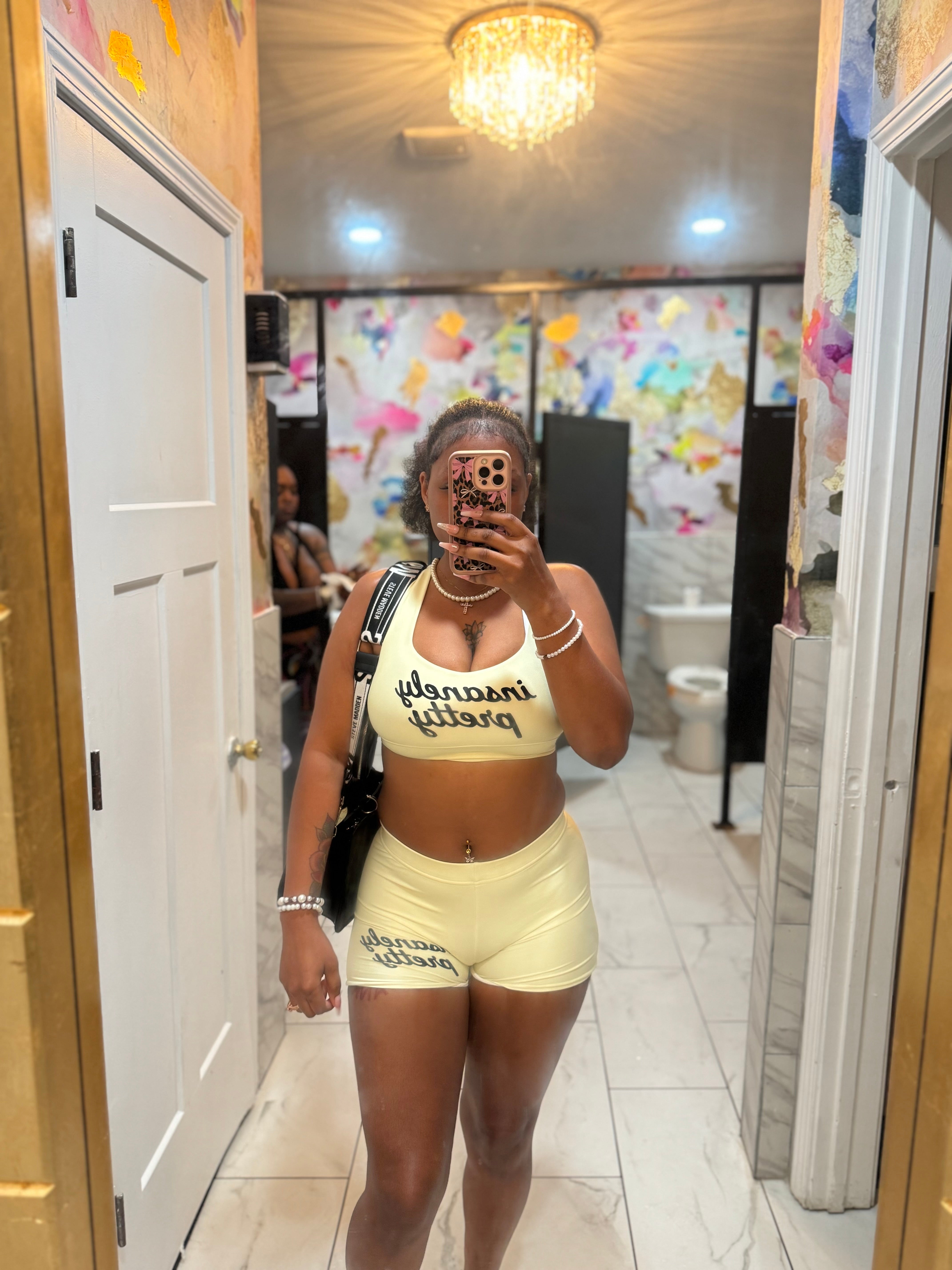 Insanely Pretty Sports Bra (Bikers Short Set) "Crème"